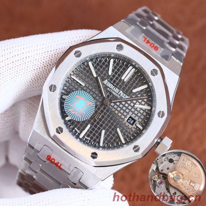 Audemars Piguet Watch APW00026